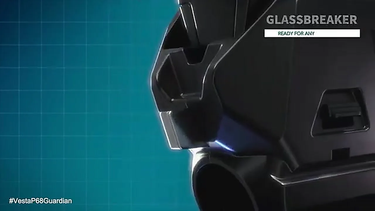Les crans du brise-vitre intégré à l'avant du Vesta P68 Guardian
