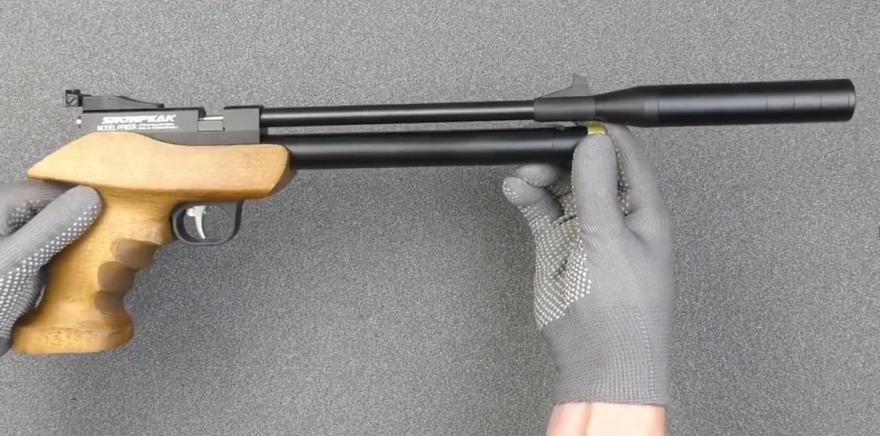 Pistolet PCP Onix Reload PP800R de profil avec poignée bois et silencieux