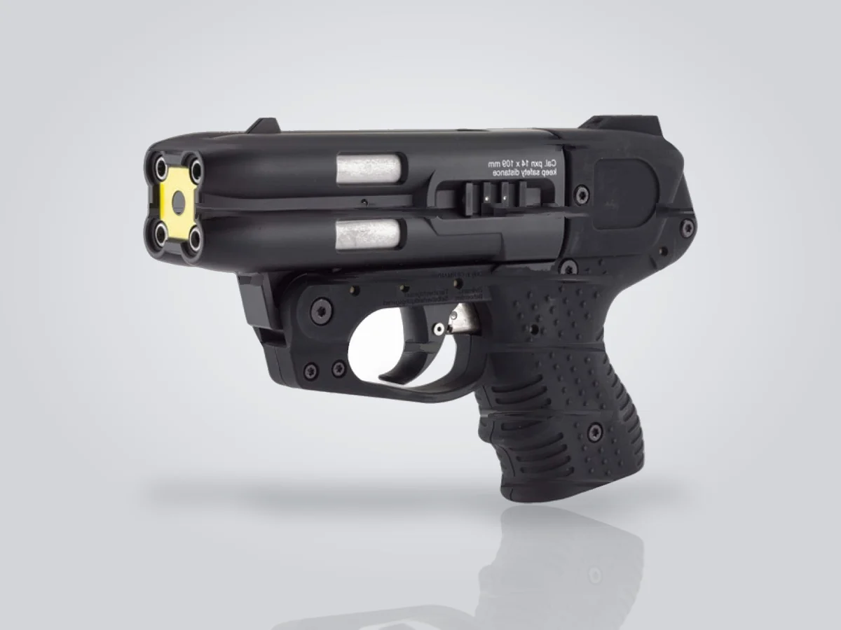 Pistolet au poivre Piexon JPX4 Jet Defender noir, vu de profil
