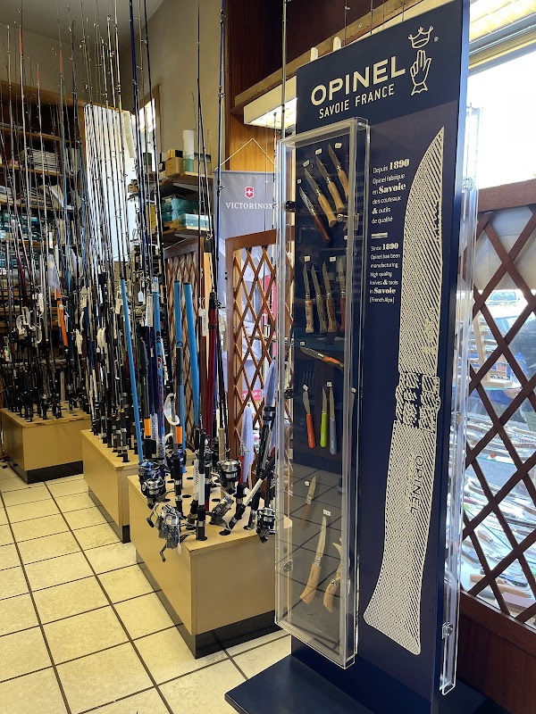 Photo armurerie Toute La Peche – Archerie, Coutellerie, Pêche Concarneau a Concarneau - 3