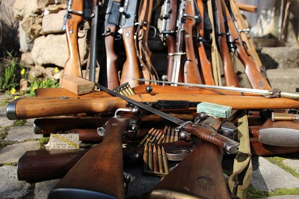 Photo armurerie lyon armurerie distribution L.A DISTRIBUTION a La Tour-de-Salvagny