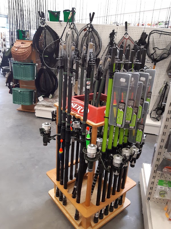 Photo armurerie Pêche Chasse Pyrénées a Ibos - 3