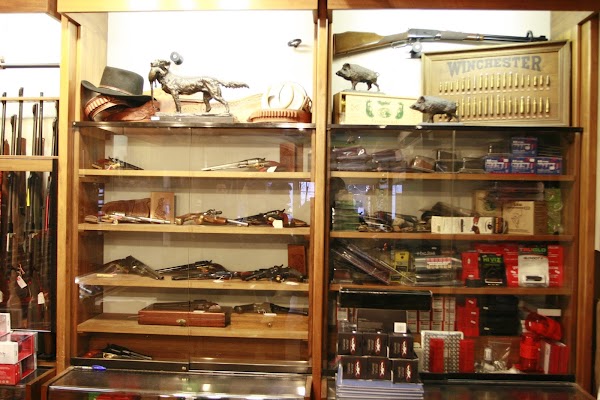 Photo armurerie Gatimel Armurier a Marseille - 3