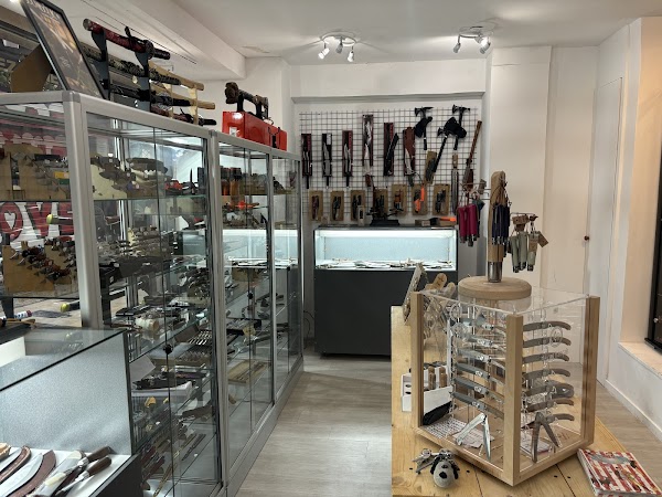 Photo armurerie Coutellerie d&rsquo;Avignon et Armurerie de Défense catégorie D by cedrickcouteaux.fr a Avignon - 2