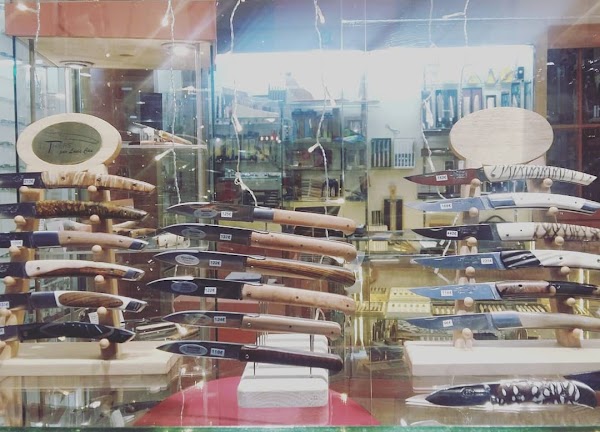 Photo armurerie Coutellerie Prince a Bordeaux