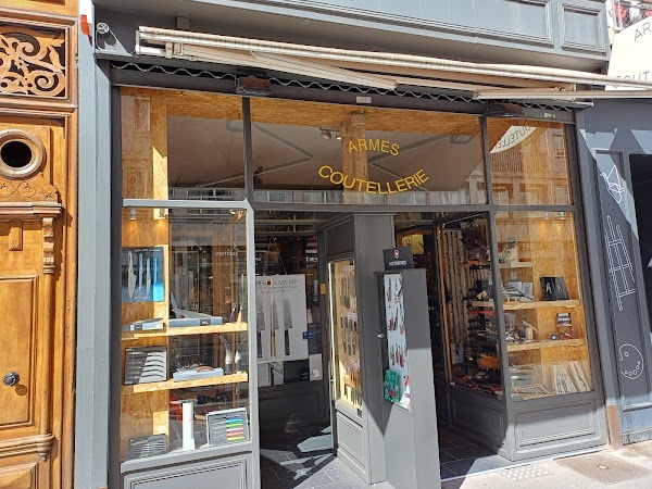 Photo armurerie Scal Coutellerie LACOUTURE a Lyon - 3