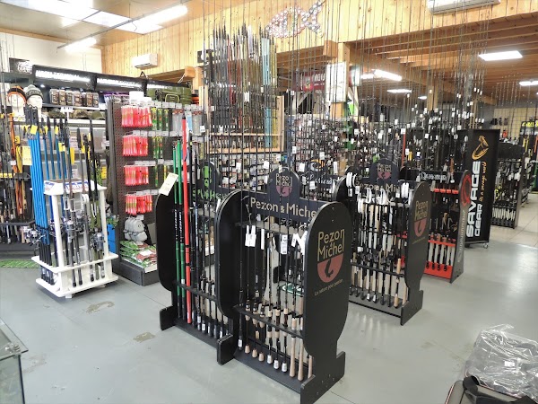 Photo armurerie Mega Loisirs, Chasse, Pêche, Coutellerie, Défense a Saint-Chamond
