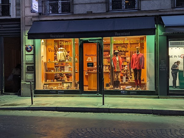 Photo armurerie Armurerie Vouzelaud a Paris