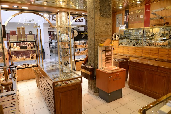 Photo armurerie Coutellerie Brossard a Lyon - 2