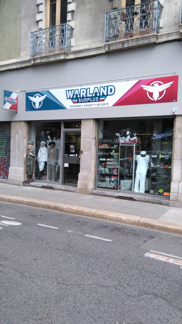 Photo armurerie Warland Surplus – Armurerie / Coutellerie / Airsoft / Uniformes / Défense a Grenoble