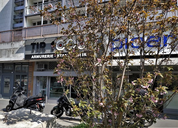 Photo armurerie AMT TIR 1000 a Paris