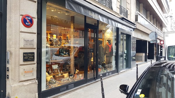 Photo armurerie Armurerie Vouzelaud a Paris - 3