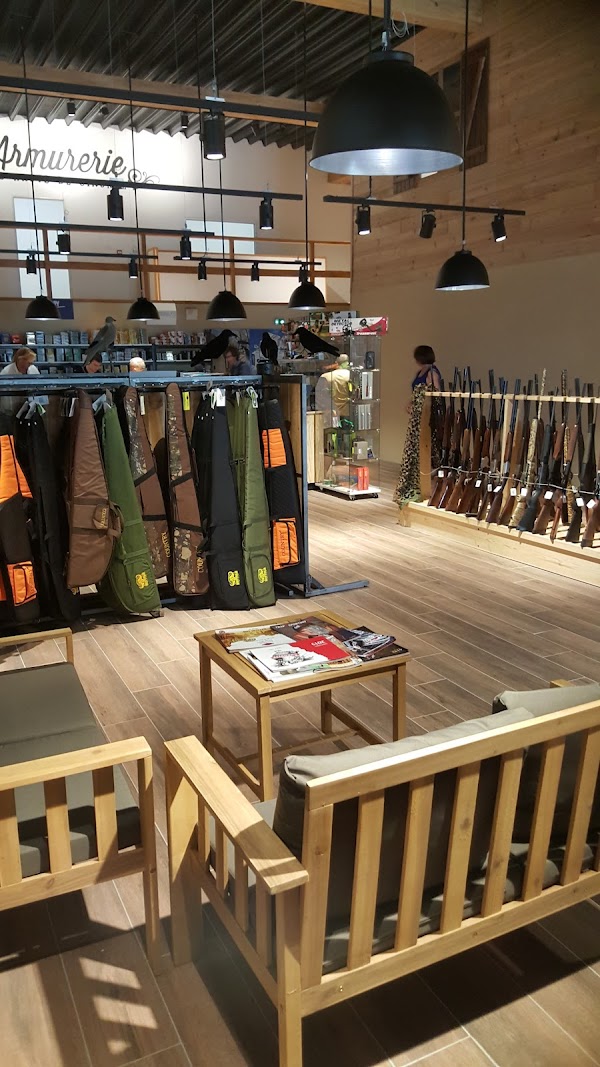 Photo armurerie Armurerie des Hauts de Gironde a Saint-André-de-Cubzac - 2