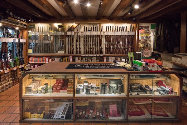 Photo armurerie Armurerie Barthelemy and Co. a La Ferté-Saint-Aubin - 3