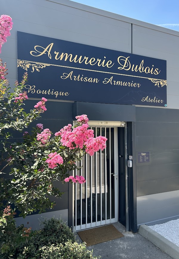 Photo armurerie Armurerie Dubois a Meyreuil