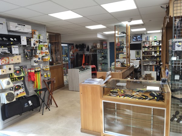 Photo armurerie Armurerie De La Croix Rousse a Fontaines-Saint-Martin - 2