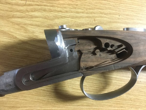 Photo armurerie Armurier MOF Murgue a Saint-Romain-les-Atheux - 2