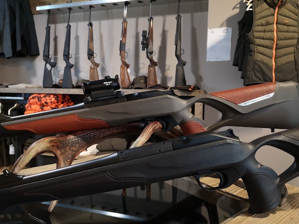 Photo armurerie Armurerie Le Goupil a Doussard - 3