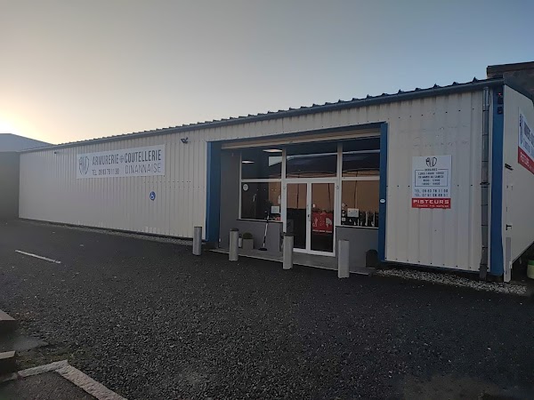 Photo armurerie Armurerie Coutellerie Dinannaise a Dinan